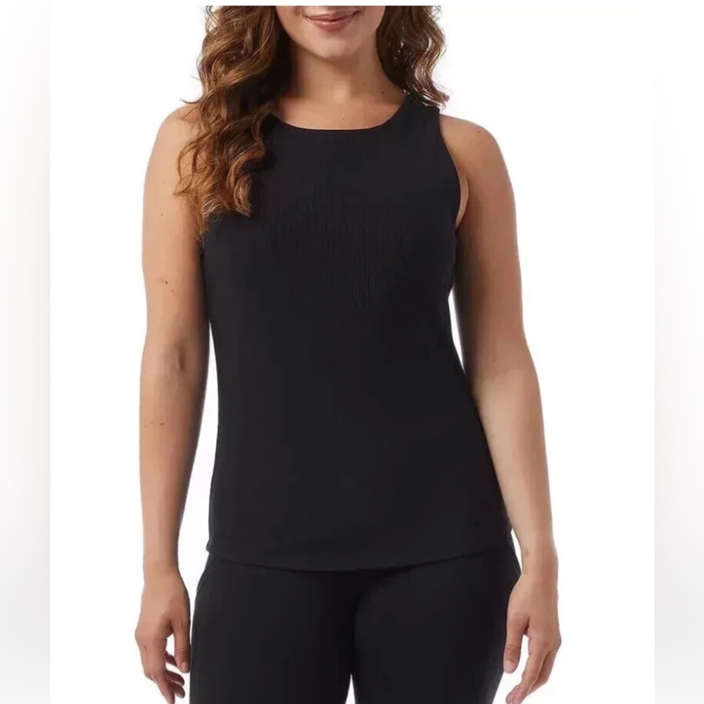 32 Degrees Cool women’s Tank Built in Bra Size XXL